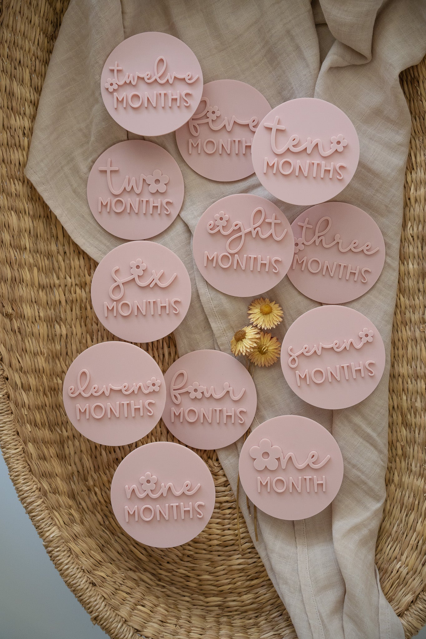 Acrylic Milestone discs (Daisy Font)