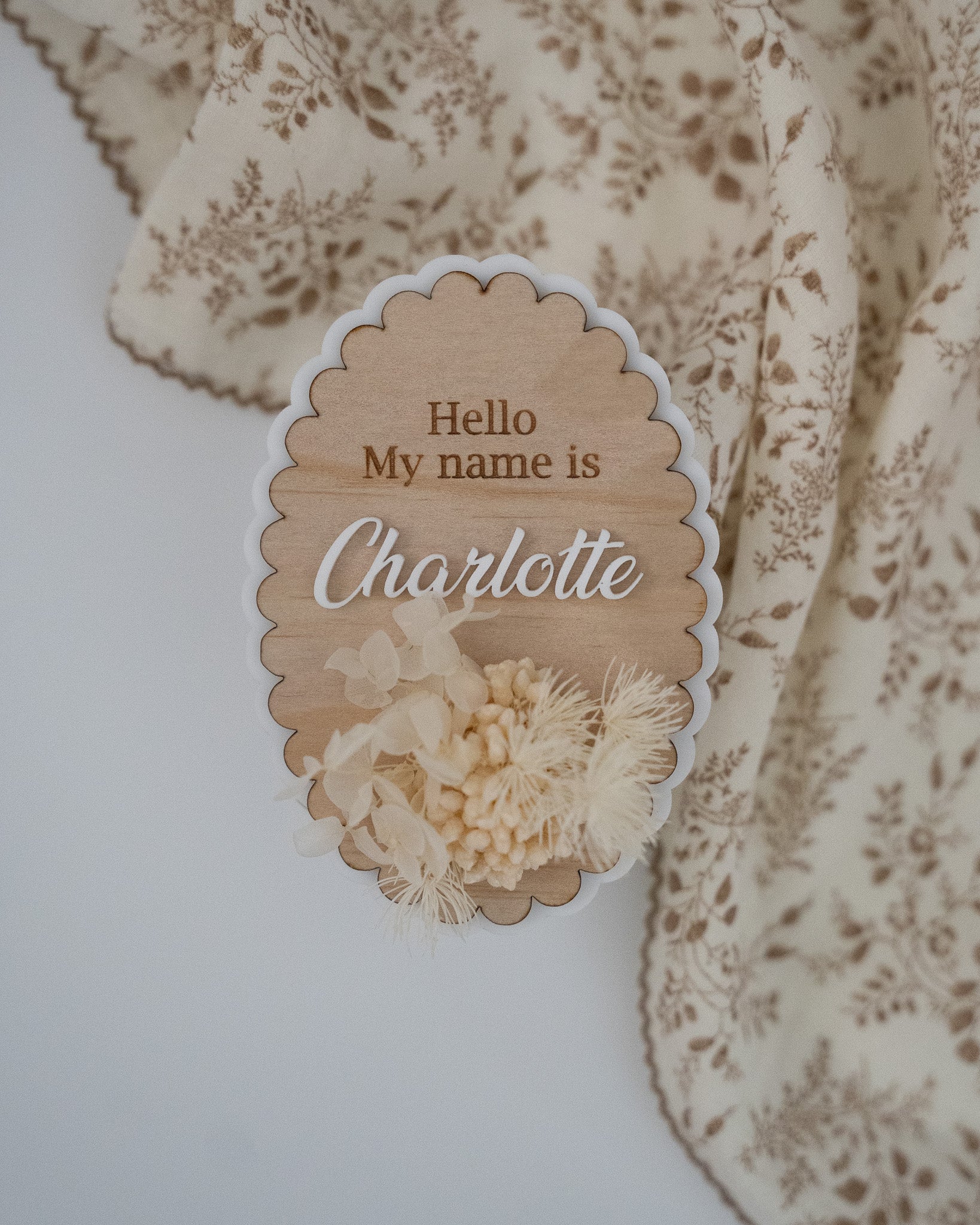 Floral Arrival Name Plaque